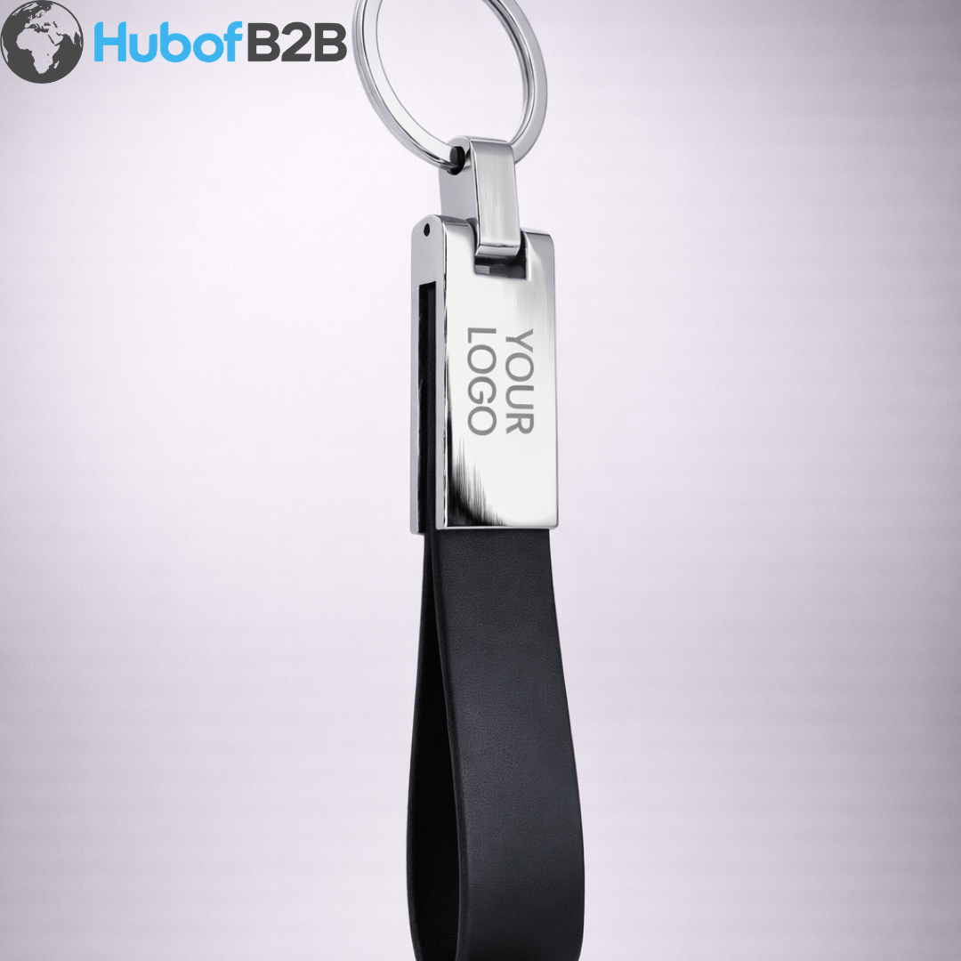 Akura | Elegant Leather Keychain with Sleek Metal Accents